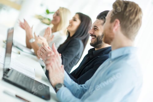 Preview: Business people