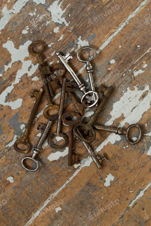 Preview: Old, ornate keys