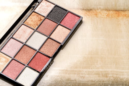 Preview: Close up of new matte eyeshadow colorful shades palette