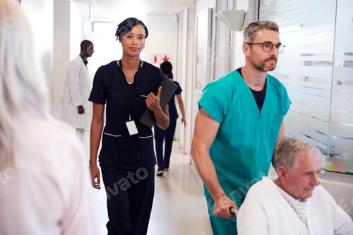 Preview: Busy Hospital Corridor With Medical Staff And Patients