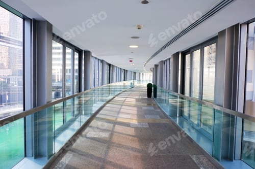 Preview: Hallway between buildings with glass on sides