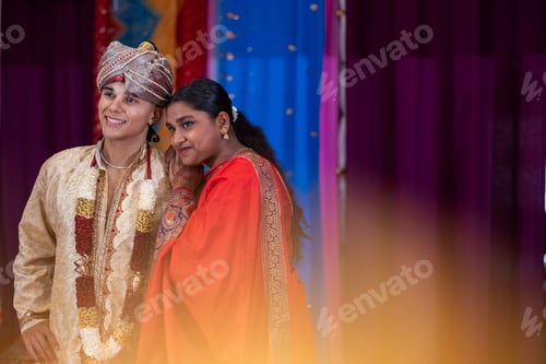 Preview: Affectionate Pose in Traditional Indian Attire