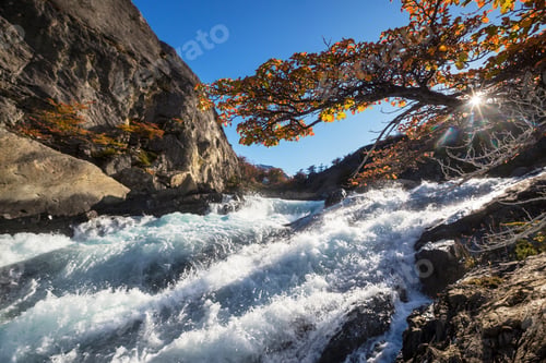 Preview: Autumn in Patagonia