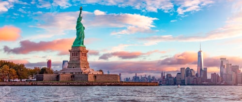 Preview: Statue of Liberty and Downtown Manhattan in the background.