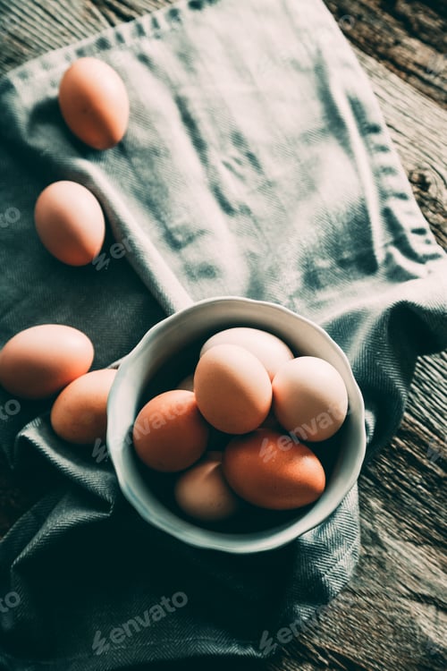 Preview: Eggs
