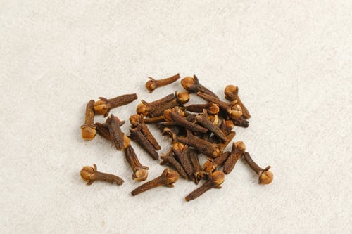 Preview: Dried cloves or cengkeh, dried herbs