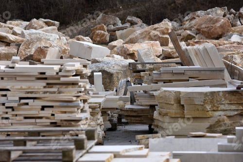 Preview: Sacked Limestone Slabs and Tiles