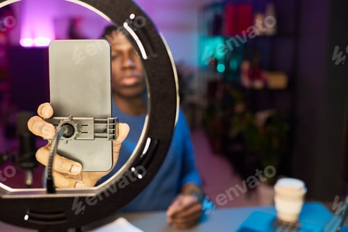 Preview: Capturing Selfie Using Smartphone With Ring Light Setup