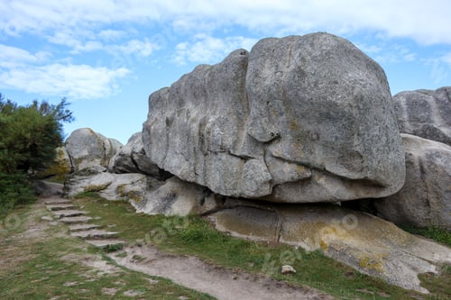 Preview: Site view of Meneham, Kerlouan, Brittany