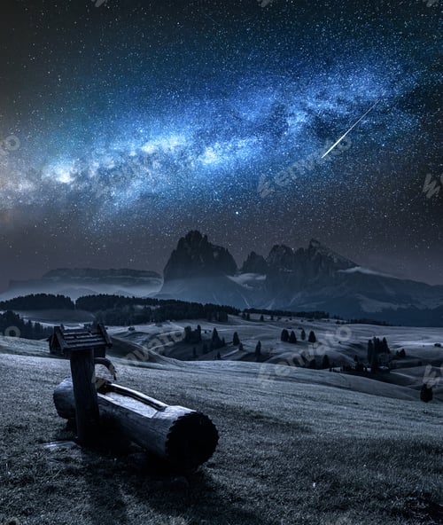 Preview: Milky way over Alpe di Siusi, Dolomites