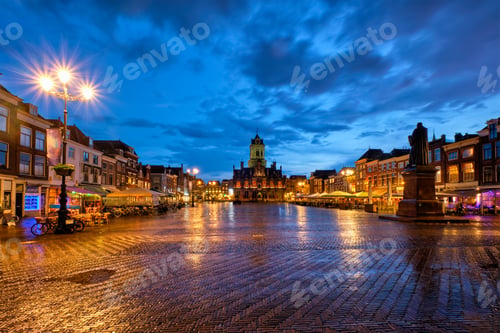 Preview: Delft Market Square Markt in the evening. Delfth, Netherlands