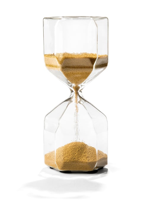 Preview: Sand running through an hourglass with shadow