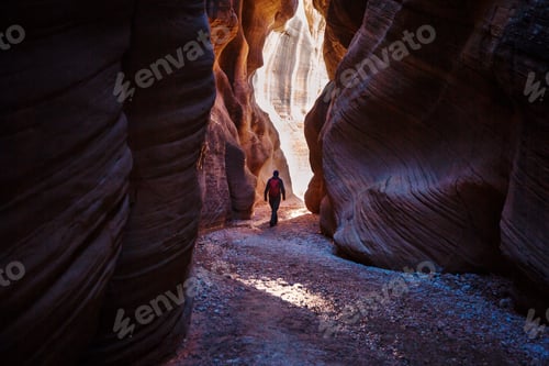 Preview: Slot canyon