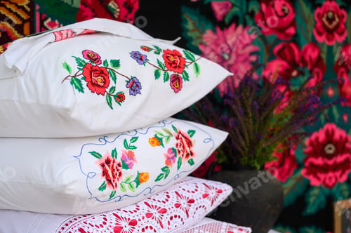 Preview: Traditional moldavian house ornaments