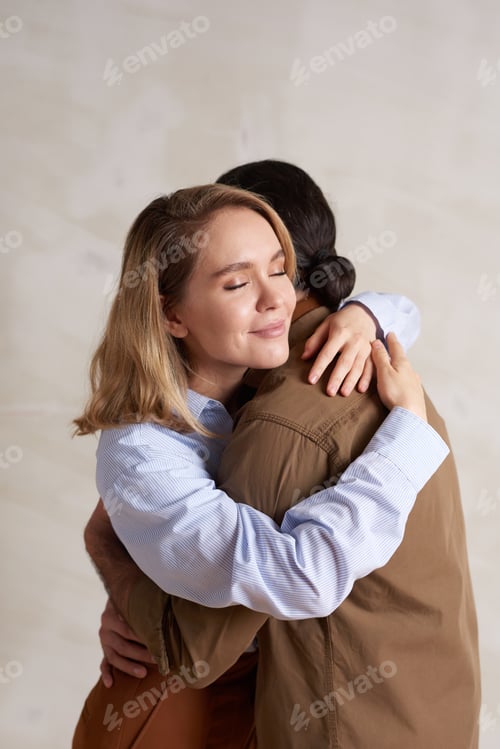 Preview: Girl Embracing Her Boyfriend