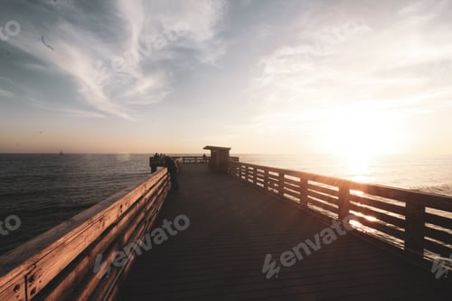 Preview: A sunset and a pier