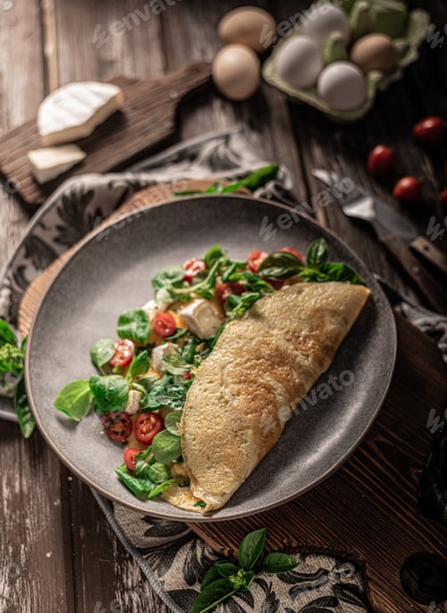 Preview: Eggs omelette with vegetables
