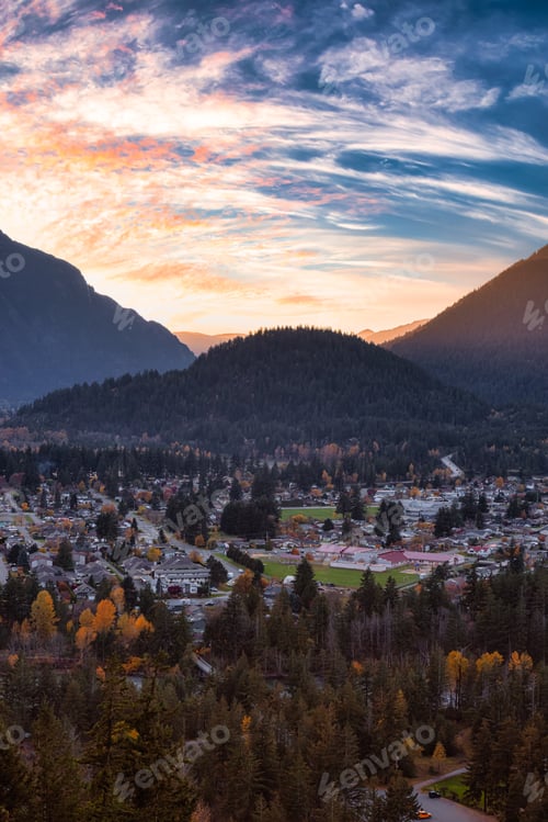Preview: View of modern city, Hope, in British Columbia, Canada