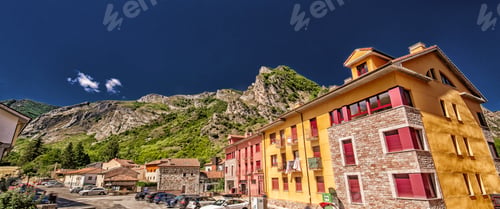 Preview: Traditional Architecture, Pola de Somiedo