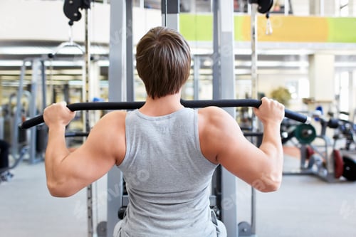 Preview: In fitness club