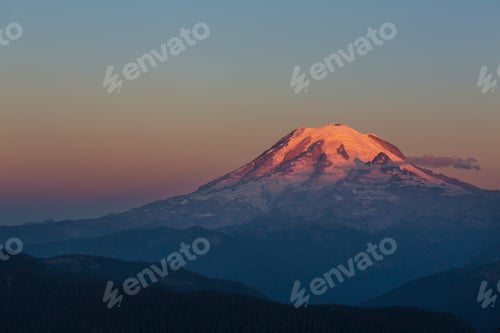 Preview: Mt Rainier