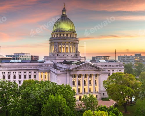 Preview: Madison, Wisconsin, USA Citycape over the State Capitol Building