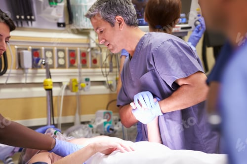 Preview: Medical Team Working On Patient In Emergency Room