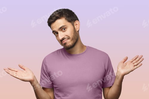 Preview: Portrait of young confused man in t-shirt standing and shrugging shoulders, spreading hands