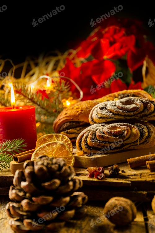 Preview: Christmas poppy seed cake