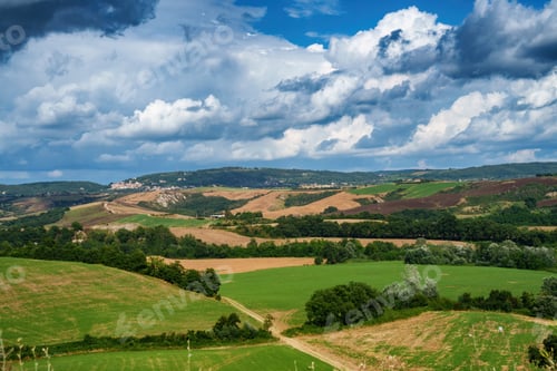 Preview: Rural landscape in Val d Orcia, Tuscany, at summer