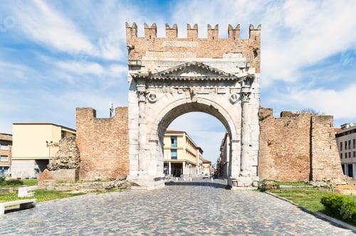 Preview: Ancient Roman arch of Sugusto in Rimini