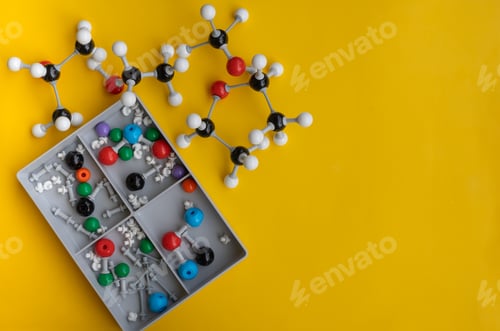 Preview: Chemical molecular models in representation of some organic molecules