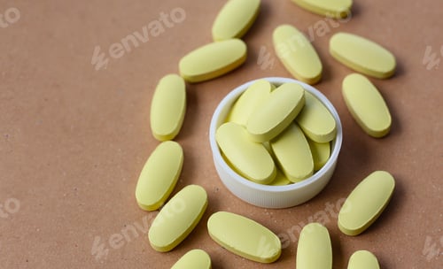 Preview: Vitamin C tablets for immune support.