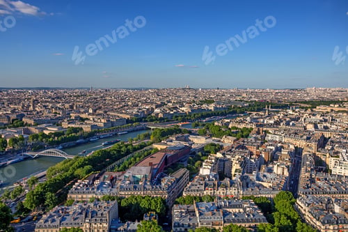 Preview: Paris