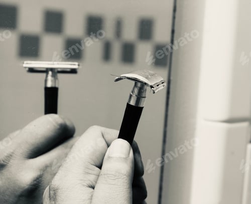 Preview: Men shaving