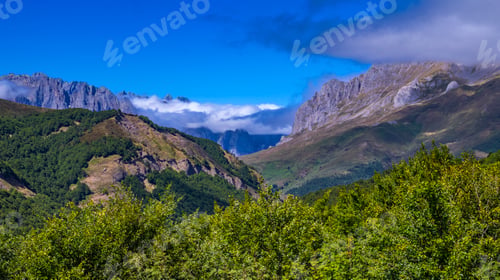 Preview: Picos de Europa National Pak, Spain