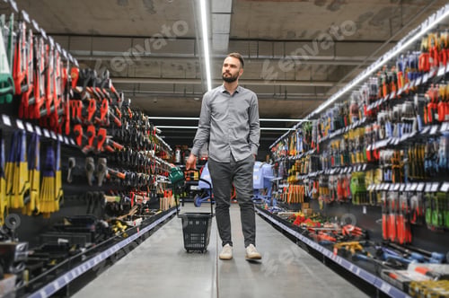 Preview: a buyer in a hardware store, Concept home renovation