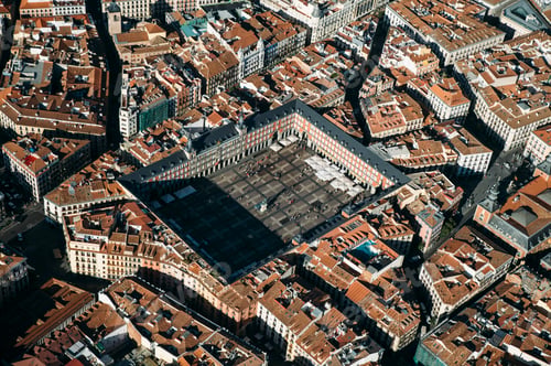 Preview: Cityscape skyline view of Madrid