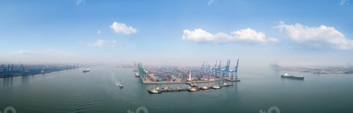 Preview: tianjin port panorama