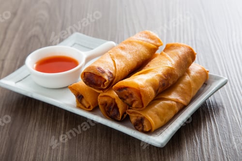 Preview: Deep fried spring rolls , popiah