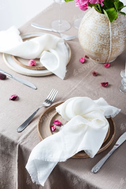 Preview: Table and home decor concept