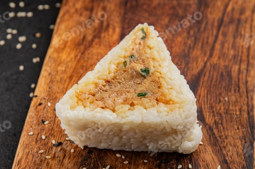 Preview: Onigiri sushi tuna stuffing Japanese food natural tasty snack fresh delicious gourmet food