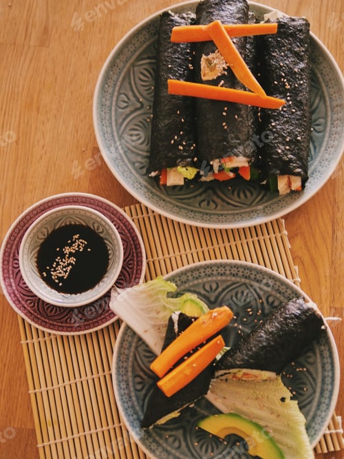 Preview: Vegetarian Kimbap Rolls With Carrots and Avocado