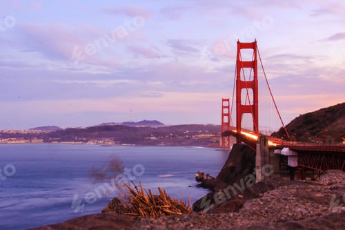 Preview: Golden Gate Bridge in San Francisco, CA at twilight