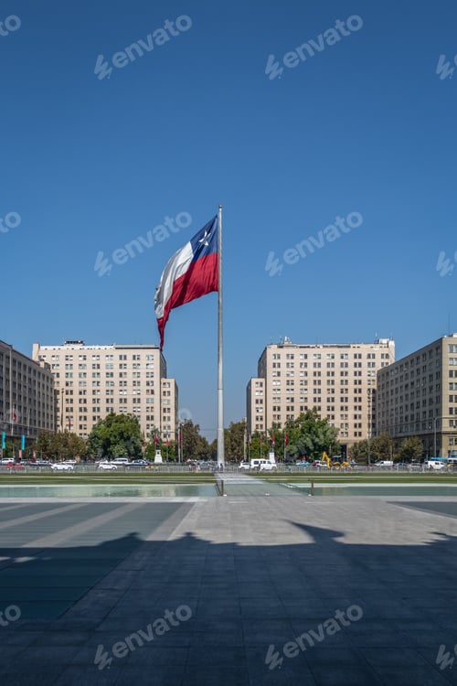 Preview: Chilean Flag in front of La Moneda Palace - Santiago, Chile