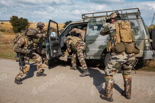Preview: Marine Infantry Parachute Regiment