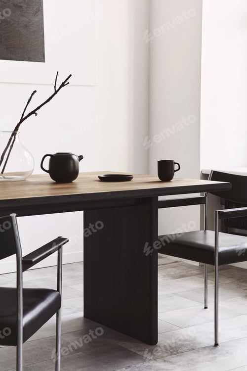 Preview: Stylish dining room interior