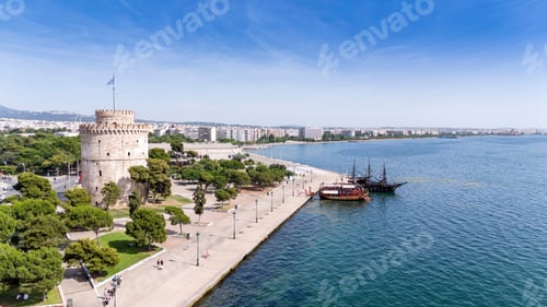 Preview: Aerial view of the Whiite Tower, in Thessaloniki, Greece