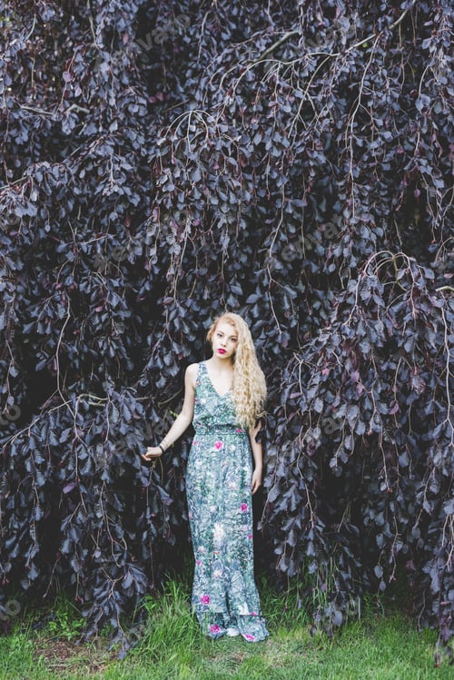 Preview: Young woman outdoor park