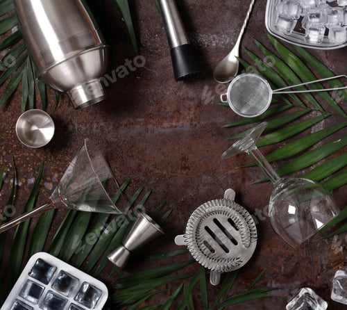 Preview: bar background shaker, ice for cocktails